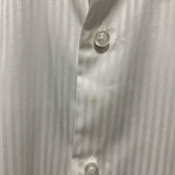 NWT Bugatchi Men’s Button Down // Size M - Picture 4 of 4